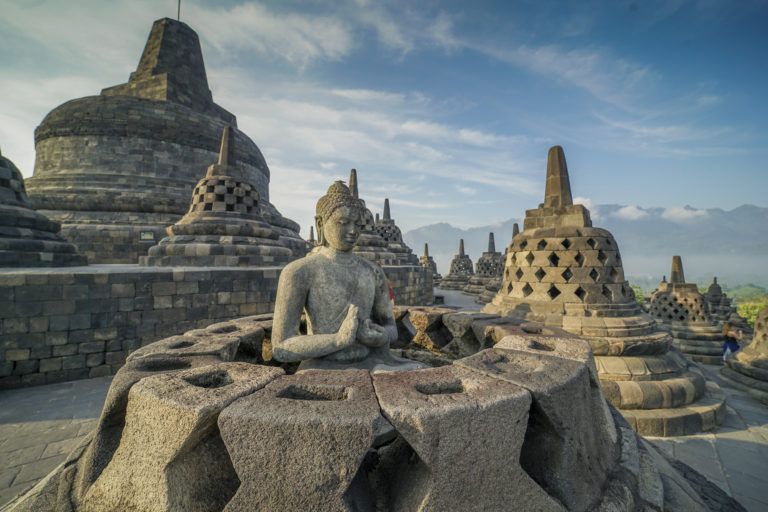 Sejarah Candi Borobudur: Keajaiban Arsitektur dan Budaya